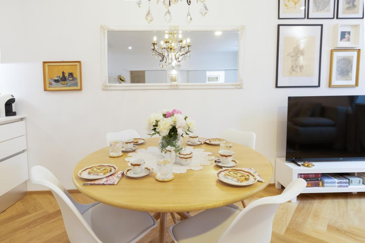 Stylish Apartment In Historical Center Ljubljana Extérieur photo